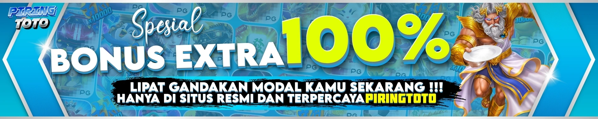 Banner promosi Piring Toto dengan tulisan Spesial Bonus Extra 100%, ilustrasi Zeus membawa piring putih, dan teks lipat gandakan modal kamu sekarang